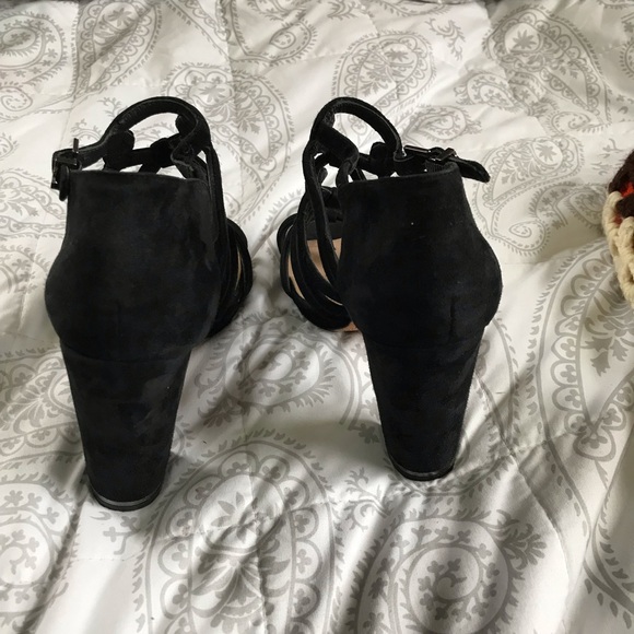 Sold BCBGMaxAzria black heels - Picture 3 of 6